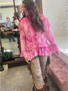 A Rare Bird Boho Pink Ruffled Button-Front Women's Top Sz
